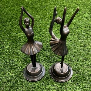Metal Ballerina sillouete statues - set of 2